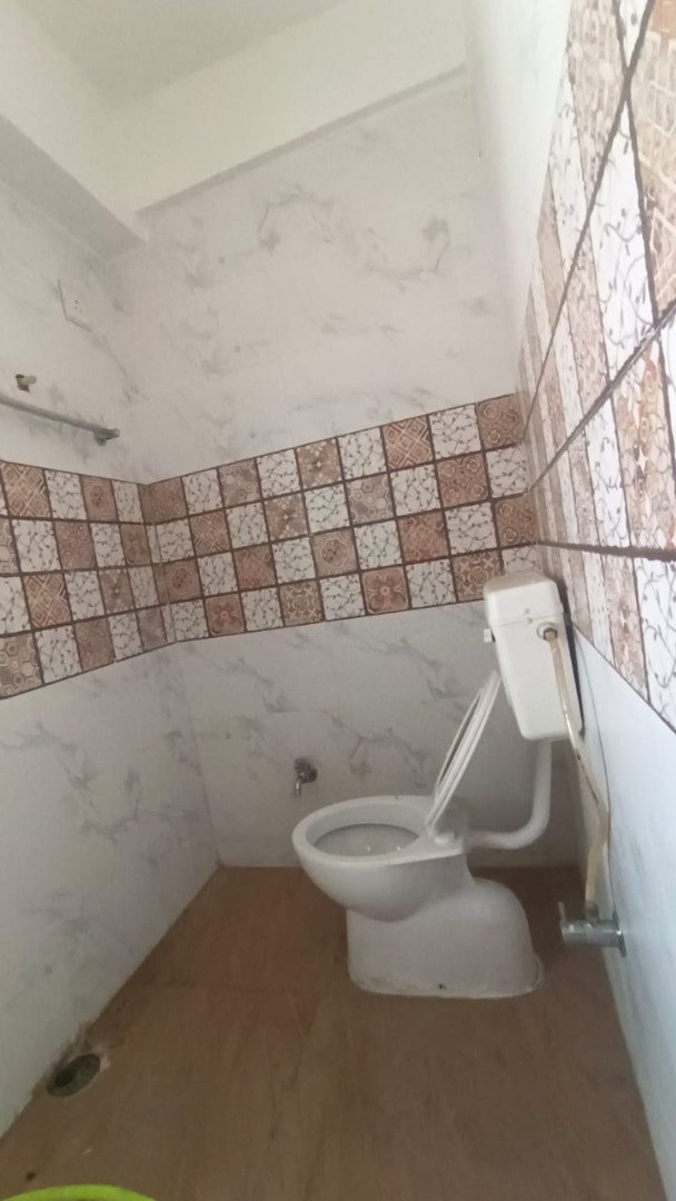 Unfurnished 2bhk in Chandmari, Guwahati, Assam, India for Rent